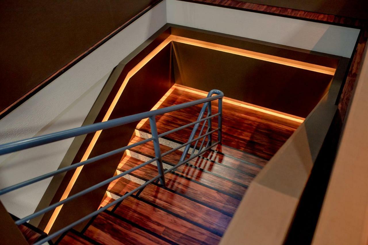 Jockey Class Hotel Терезина Екстериор снимка